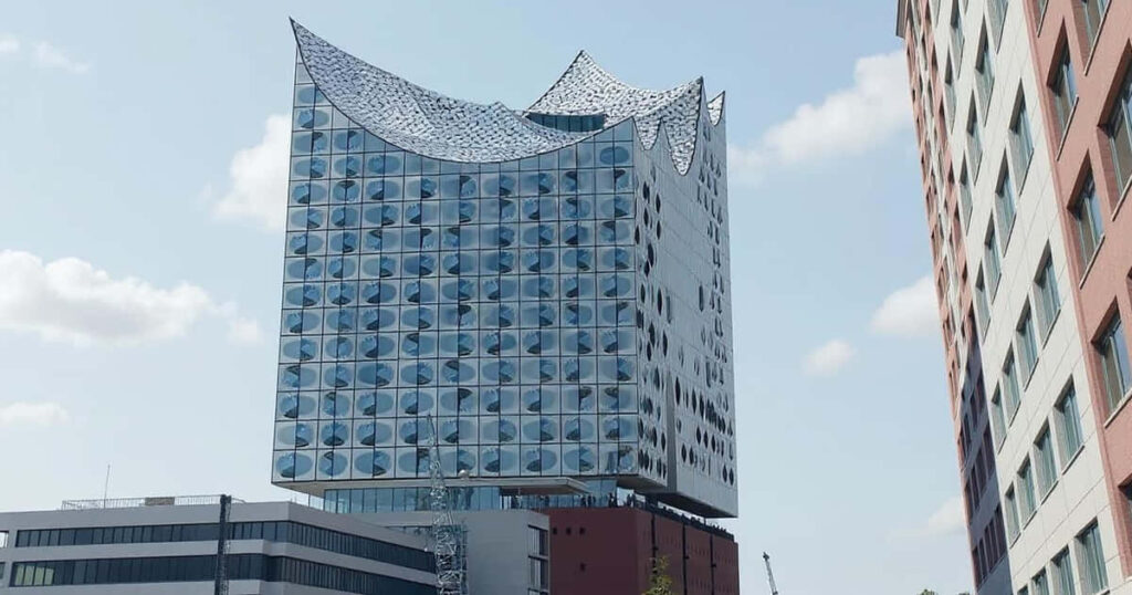 Hamburgs architektonische Entwicklung neu betrachtet